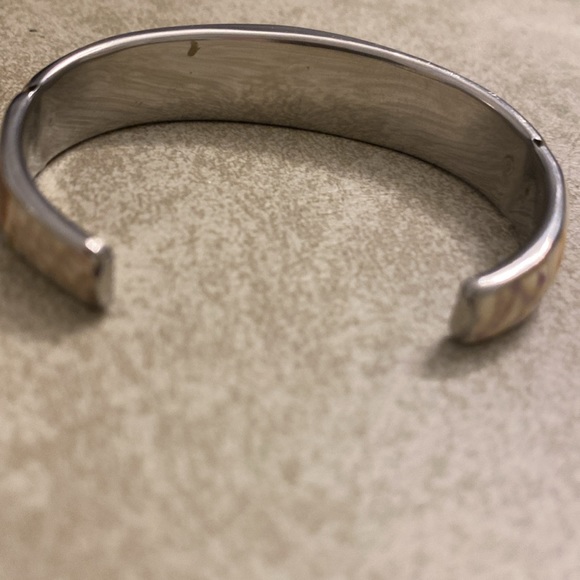 Shell bracelet - Picture 4 of 4